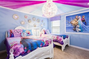 Villa (1 Bedroom) | 8 bedrooms, bed sheets - Villa in Champions Gate Resort 1136 (Davenport)