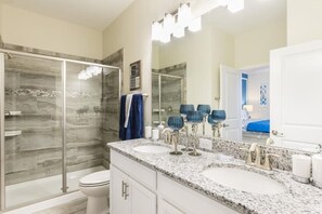 Villa (1 Bedroom) | Baño | Tina con regadera 