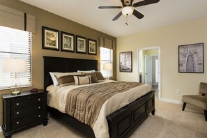 8 bedrooms, bed sheets - Private Resort Home 1131 (Davenport)