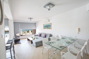 Dining - Luxury Apartment in Cyprus near Beach, Protaras Apartment 1211 (Paralimni)