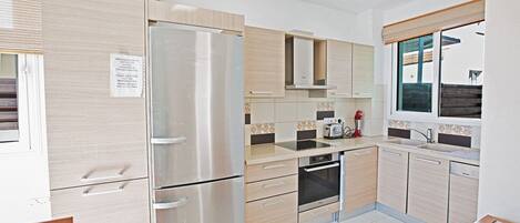 Biệt thự (2 Bedrooms) | Khác