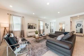 Villa (1 Bedroom) | Living room | Table football, ping pong - Villa in Encore Resort at Reunion 3007 (Kissimmee)