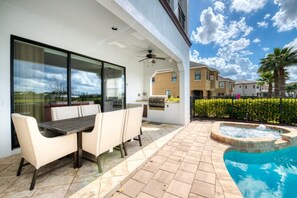 Villa (1 Bedroom) | 4 bedrooms, bed sheets