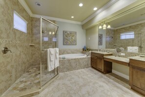 Villa (1 Bedroom) | Bathroom