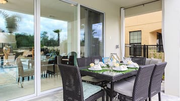 Villa (1 Bedroom) | Balcony