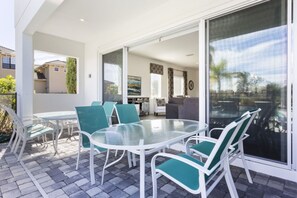 Outdoor dining - Villa in Reunion Resort & Spa 1277 (Kissimmee)
