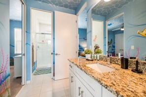 Vila (1 Bedroom) | Banheiro