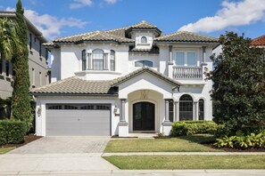 Exterior - Beautiful Villa With Private Pool, Close to Disney, Orlando Villa 1324 (Kissimmee)