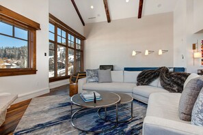 TV connectée, cheminée, imprimantes