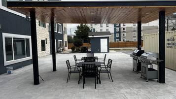 Aire de pique-nique/barbecue