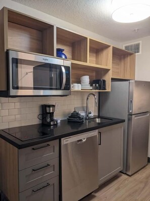 Desk, laptop workspace, blackout drapes, iron/ironing board - Pulse Pnt Stes At Fort Sam Hou (San Antonio)