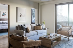 Smart TV y chimenea