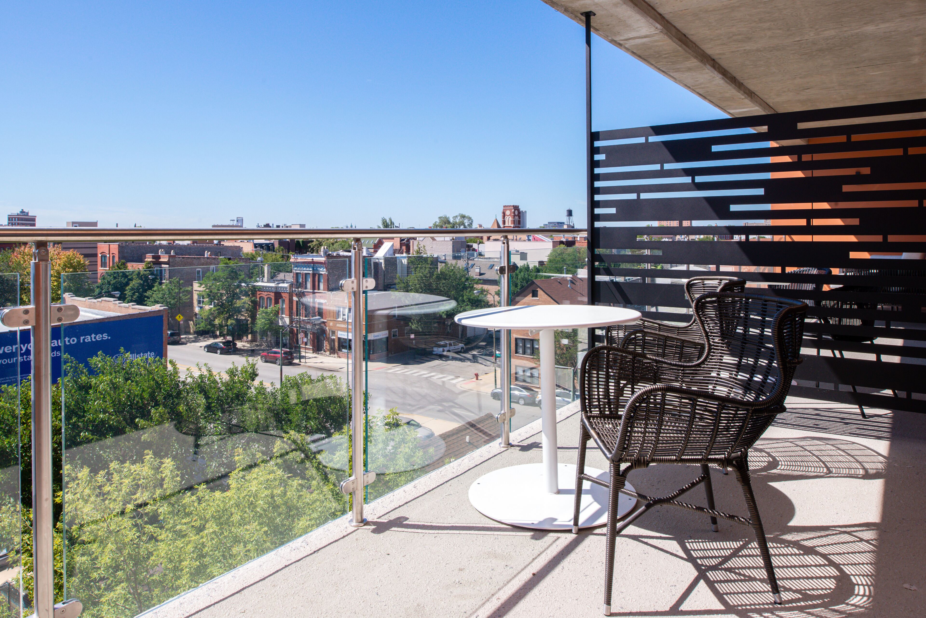 room, 1 king bed with sofa bed, accessible, balcony (bathtub) | living area | flat-screen tv