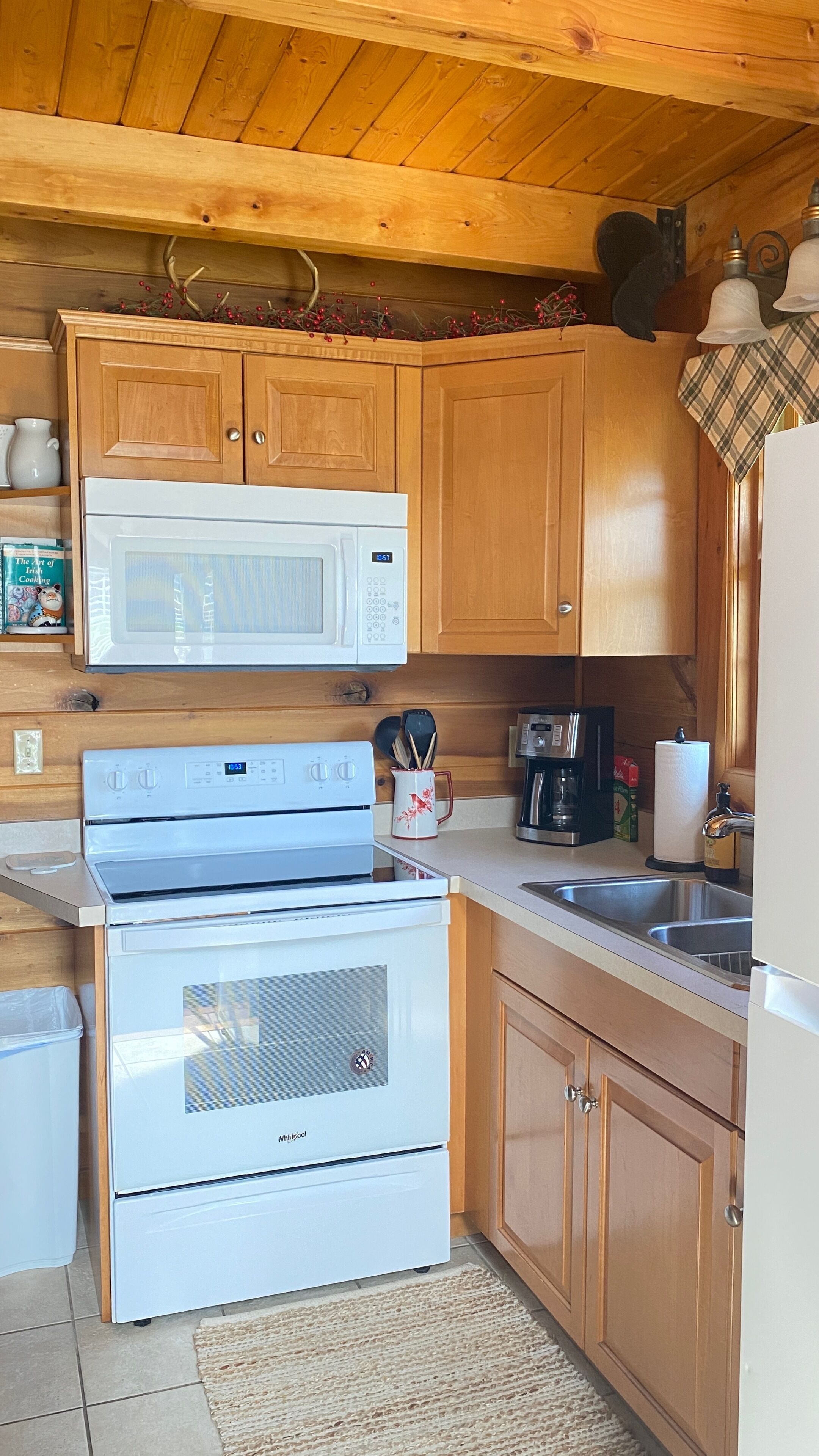 The Robin a sweet cabin at Pipestem Place