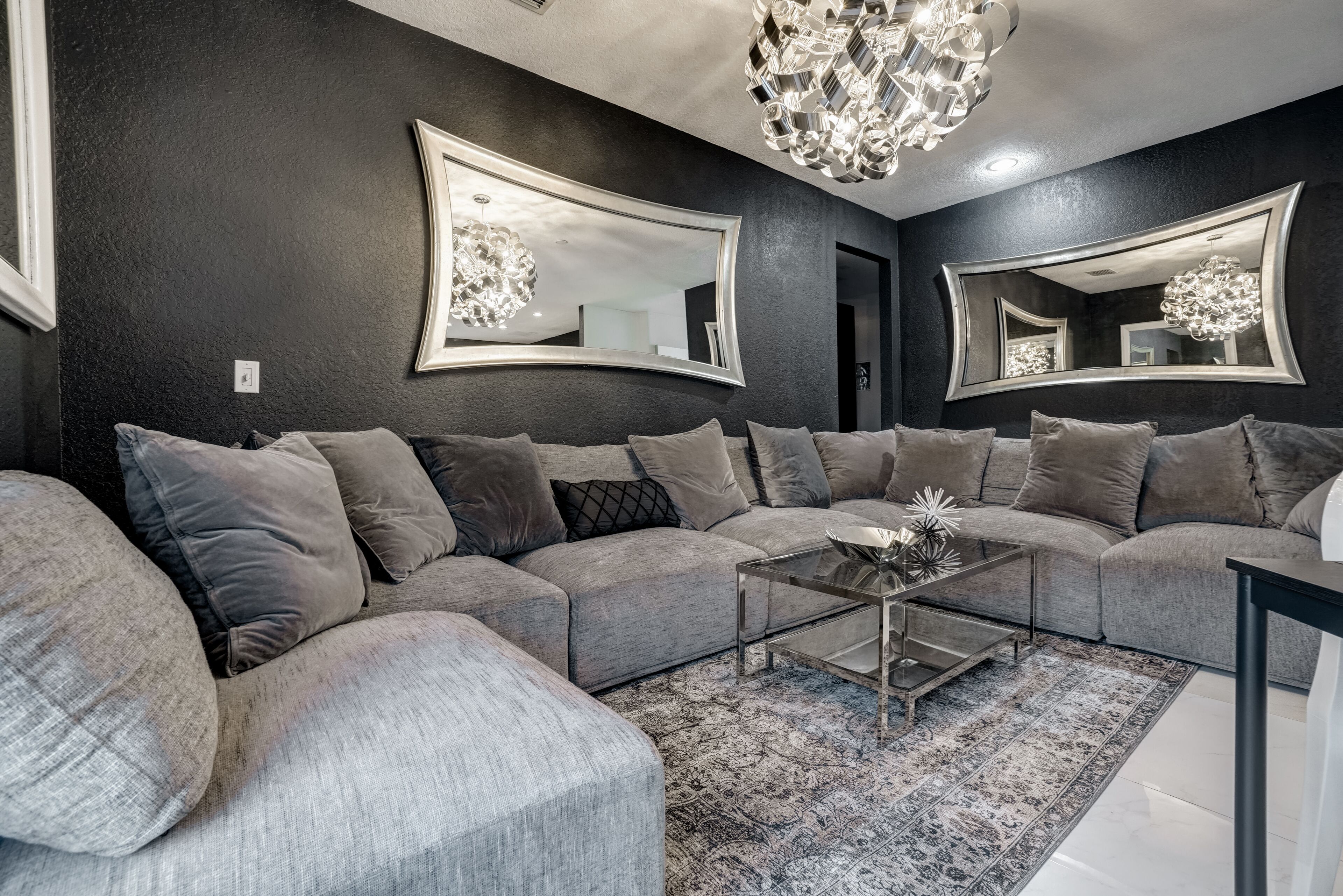 14 room DisneyMansion by AmericanVacationLiving