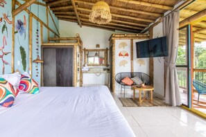Deluxe Room | Free WiFi, bed sheets - Socialtel Filandia (Filandia)
