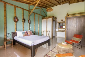Standard Room | Free WiFi, bed sheets - Socialtel Filandia (Filandia)