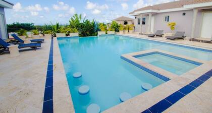 New! 6 Bedroom Ocean View