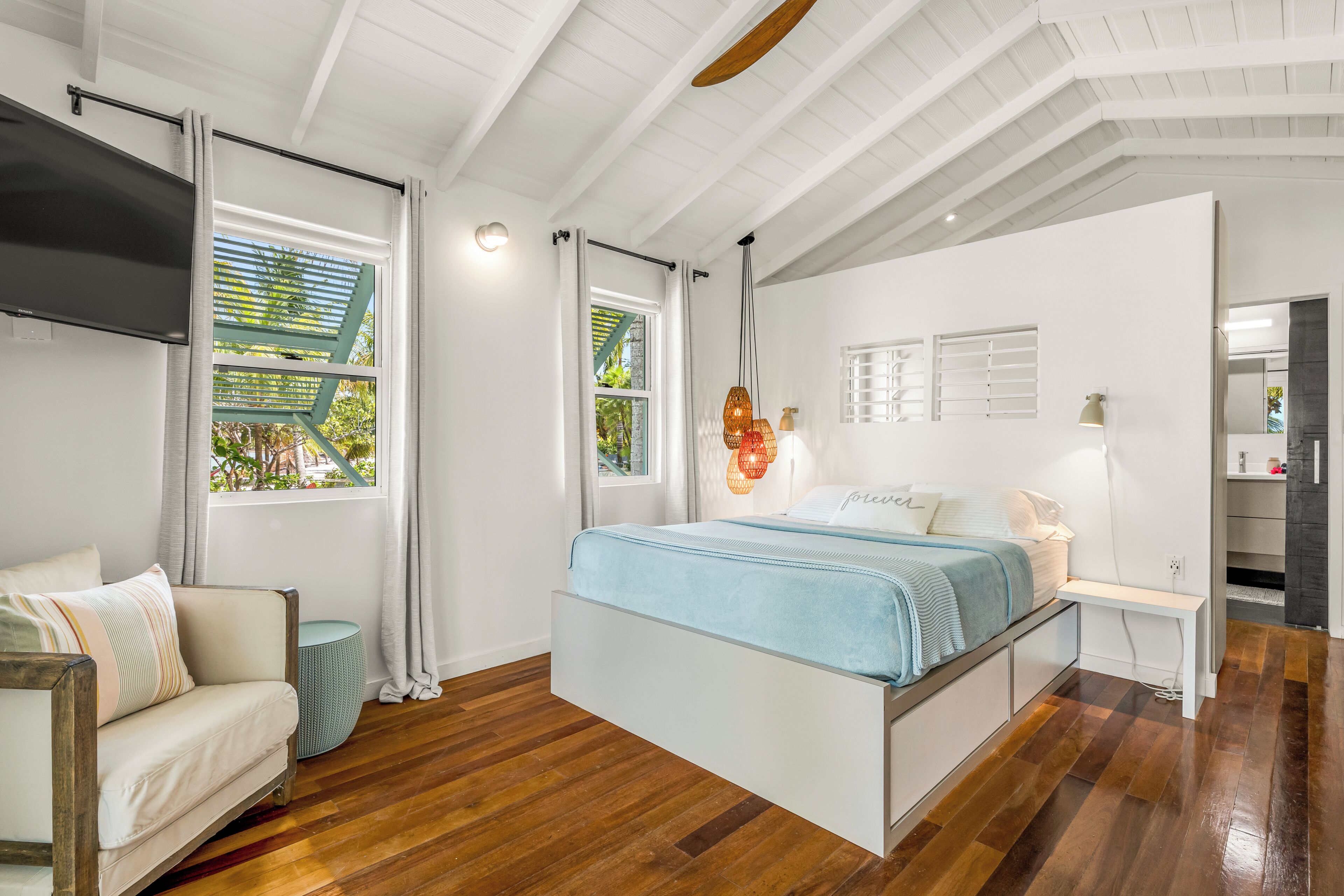 1 bedroom, in-room safe, travel cot, free WiFi