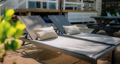 OHANA WATA cabana, BEACHFRONT luxury, privacy, view & space IN the village !