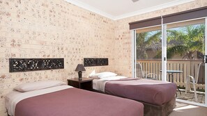 3 bedrooms, WiFi, bed sheets