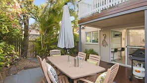 Outdoor dining - Waitui 1- 3 Somerset Street (Byron Shire)