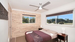 3 bedrooms, WiFi, bed sheets