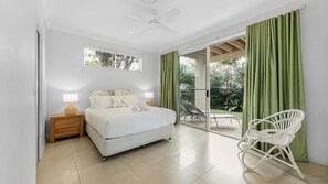 4 bedrooms, WiFi, bed sheets