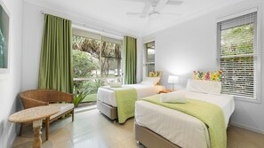 4 bedrooms, WiFi, bed sheets