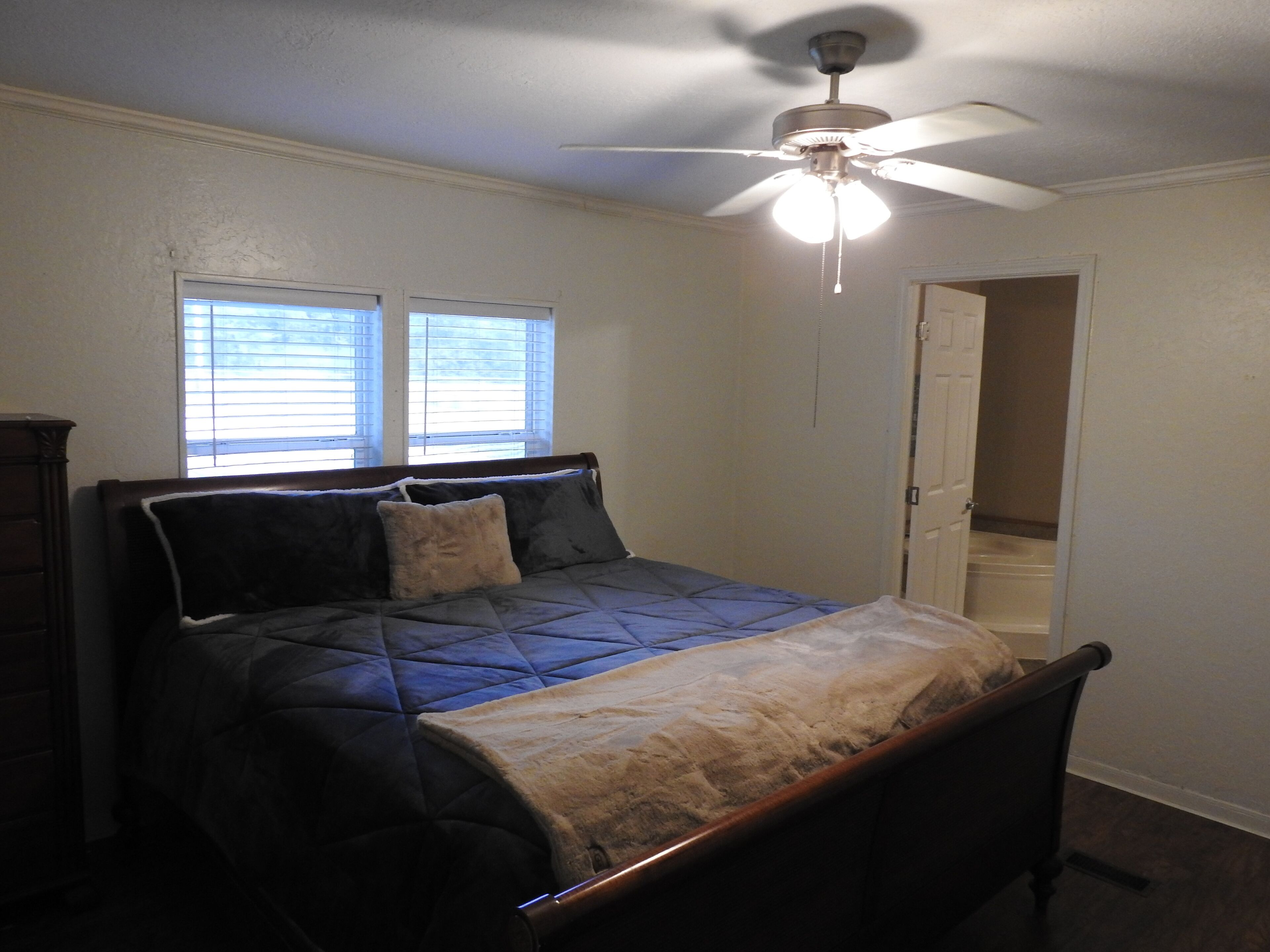 Great Family Getaway just a splash away from two marinas