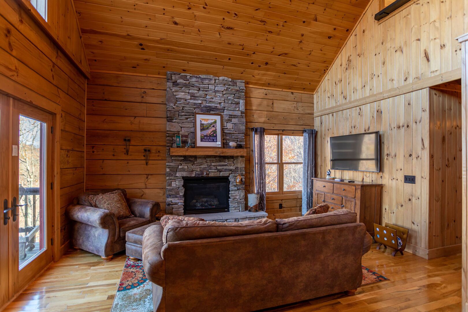 Faraway Skies- 100 mile views Hot tub, total privacy, 20 mins to Boone