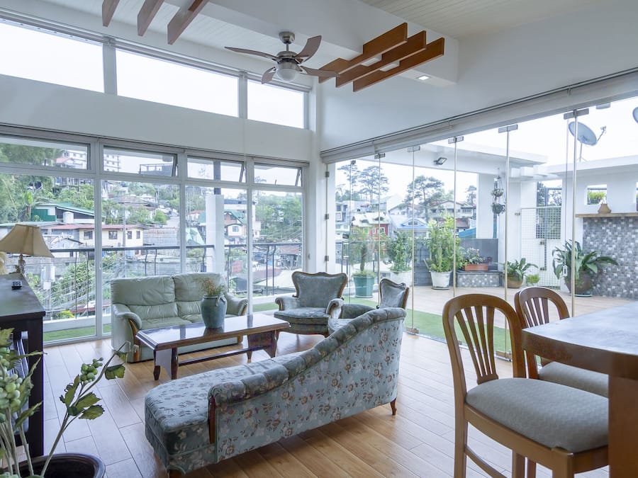 Habitación (Roofdeck for 4 Pax) | Zona de estar | Una televisión de pantalla plana