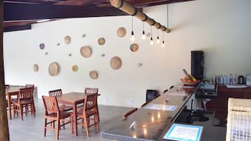 Bar (di hartanah)