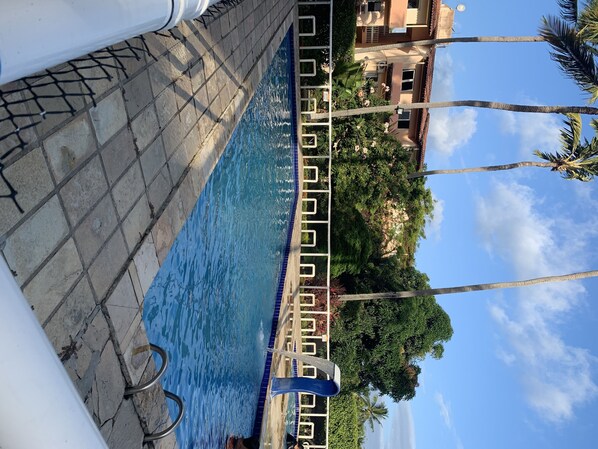 Udendørs pool
