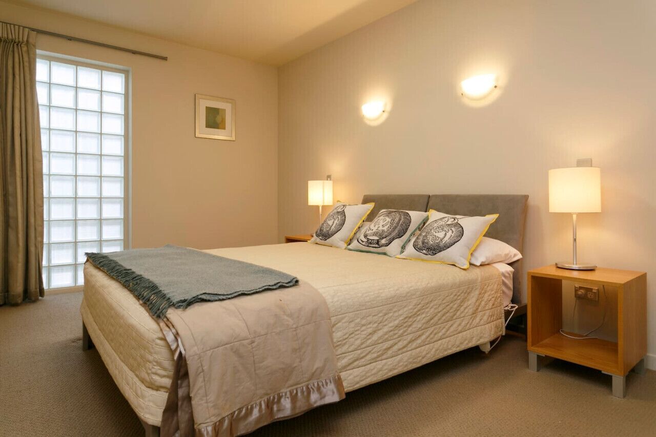 3 間睡房、熨斗/熨衫板、Wi-Fi、床單