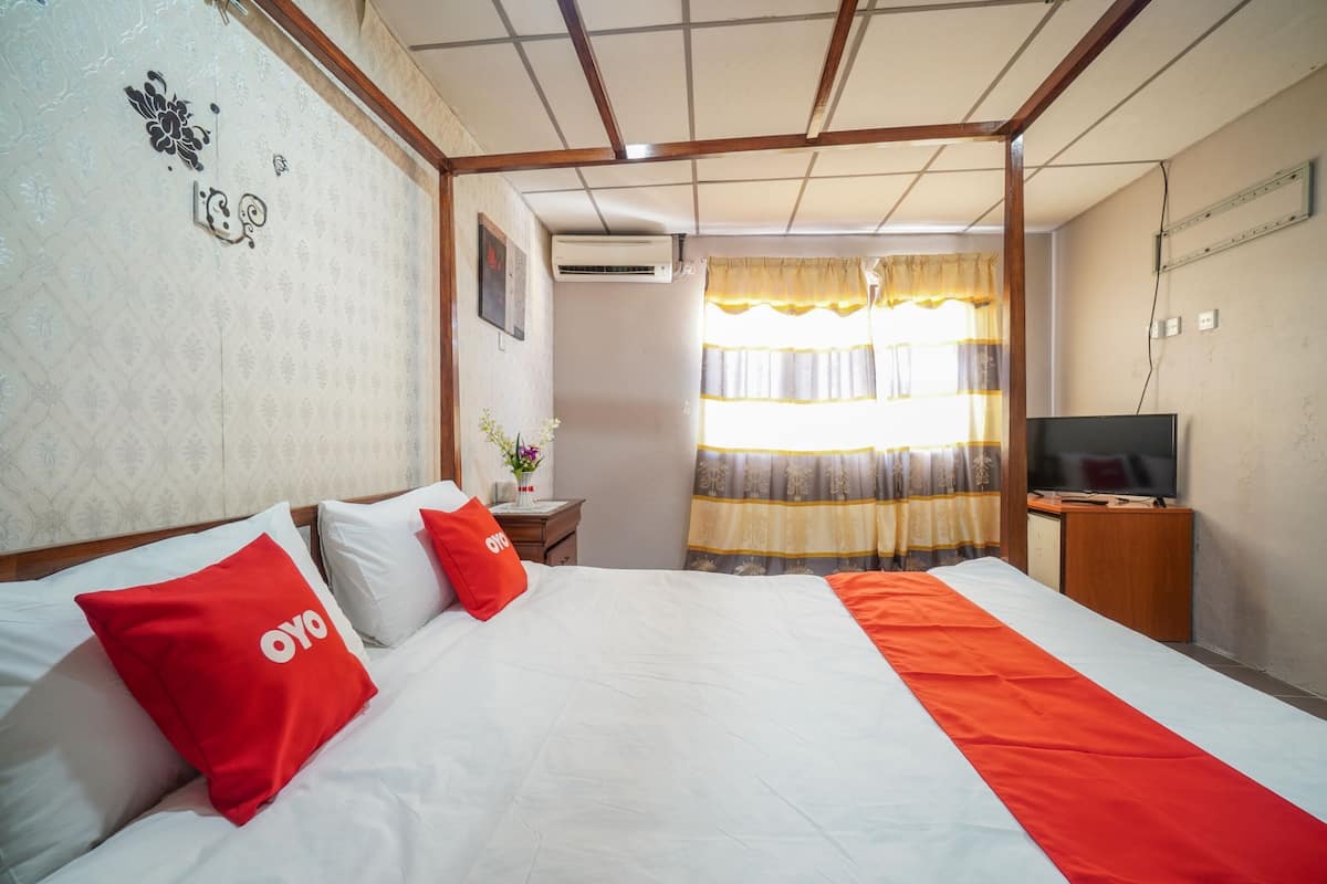 Deluxe Suite | Free WiFi, bed sheets