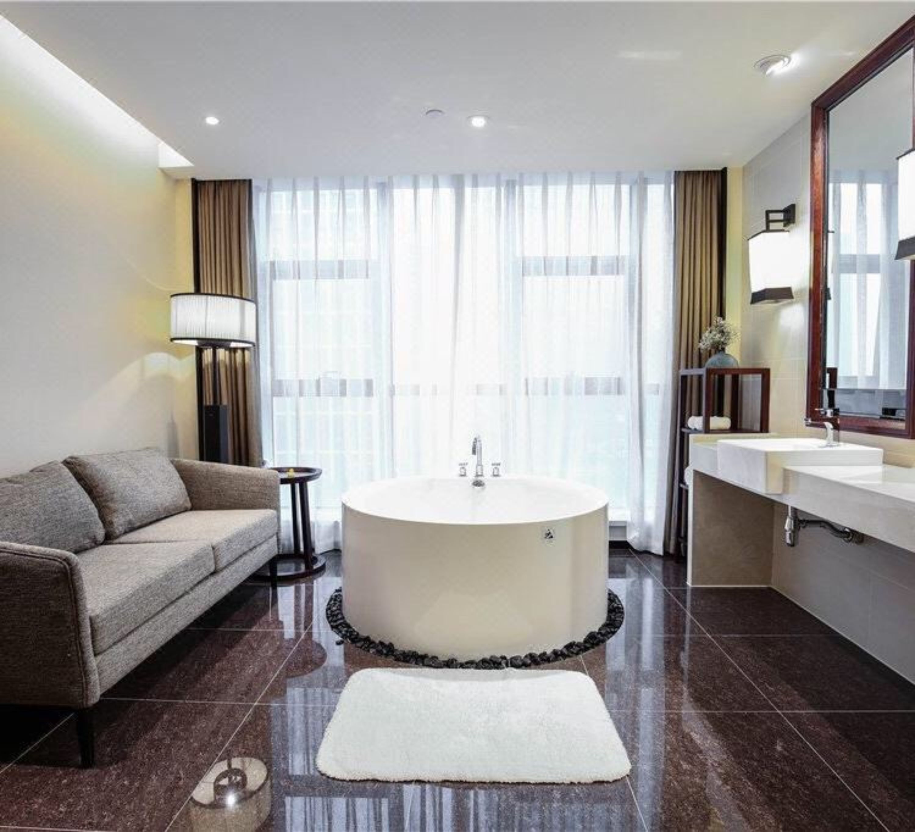 design room | bathroom | hair dryer, bathrobes, slippers, towels