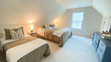 2 Schlafzimmer, Schreibtisch, Bügeleisen/Bügelbrett, kostenloses WLAN