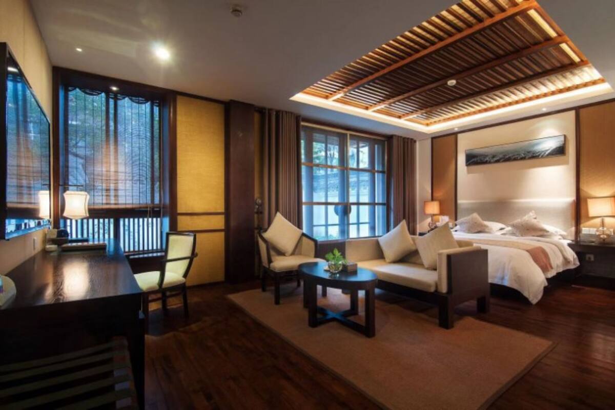 Kamar Double Premier | Tirai kedap cahaya, Wi-Fi gratis, dan seprai linen