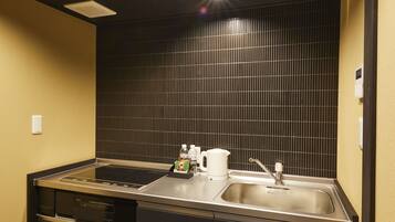 Fridge, microwave, stovetop, electric kettle