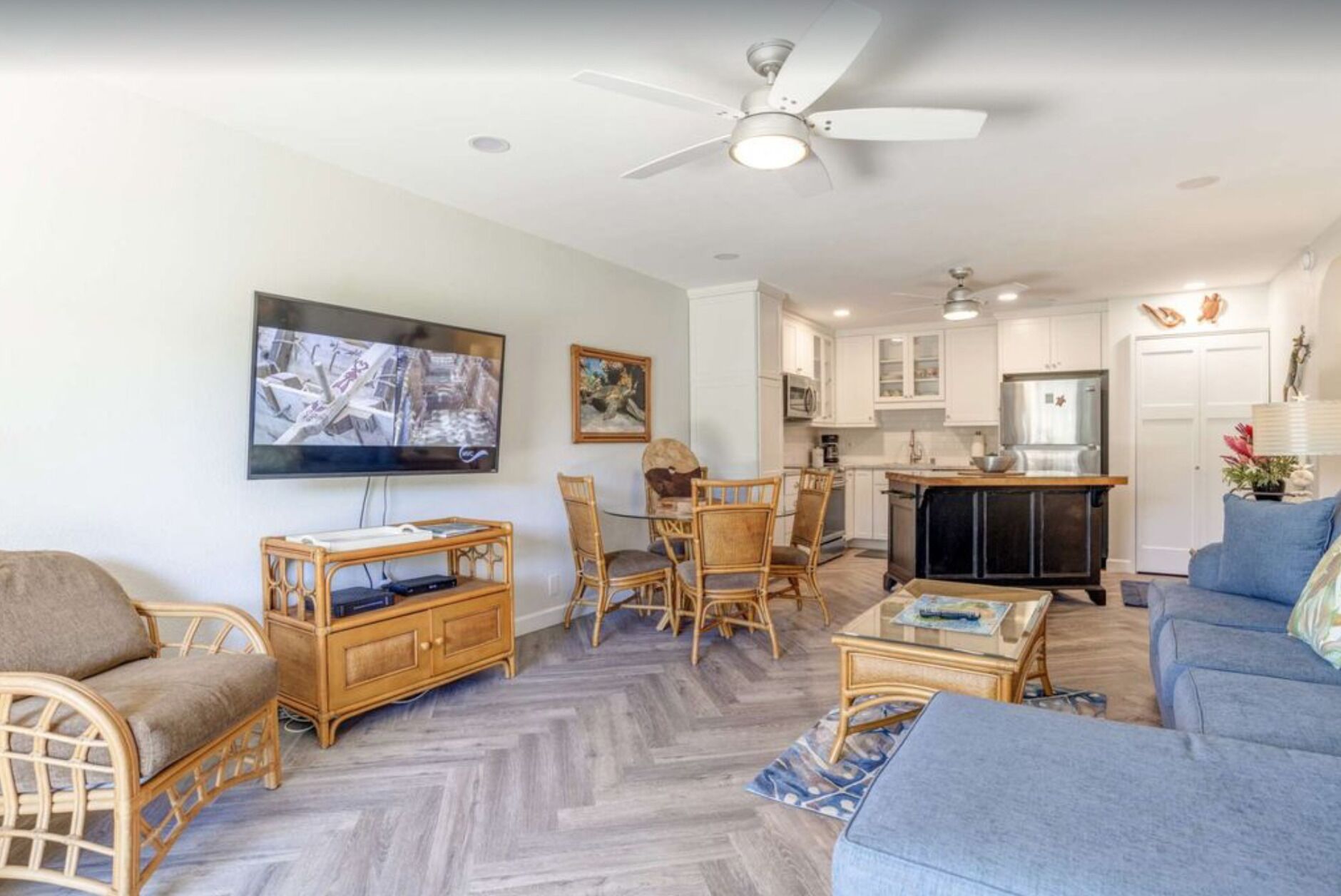 Beautiful Newly Remodeled Condo in Kahana, Maui