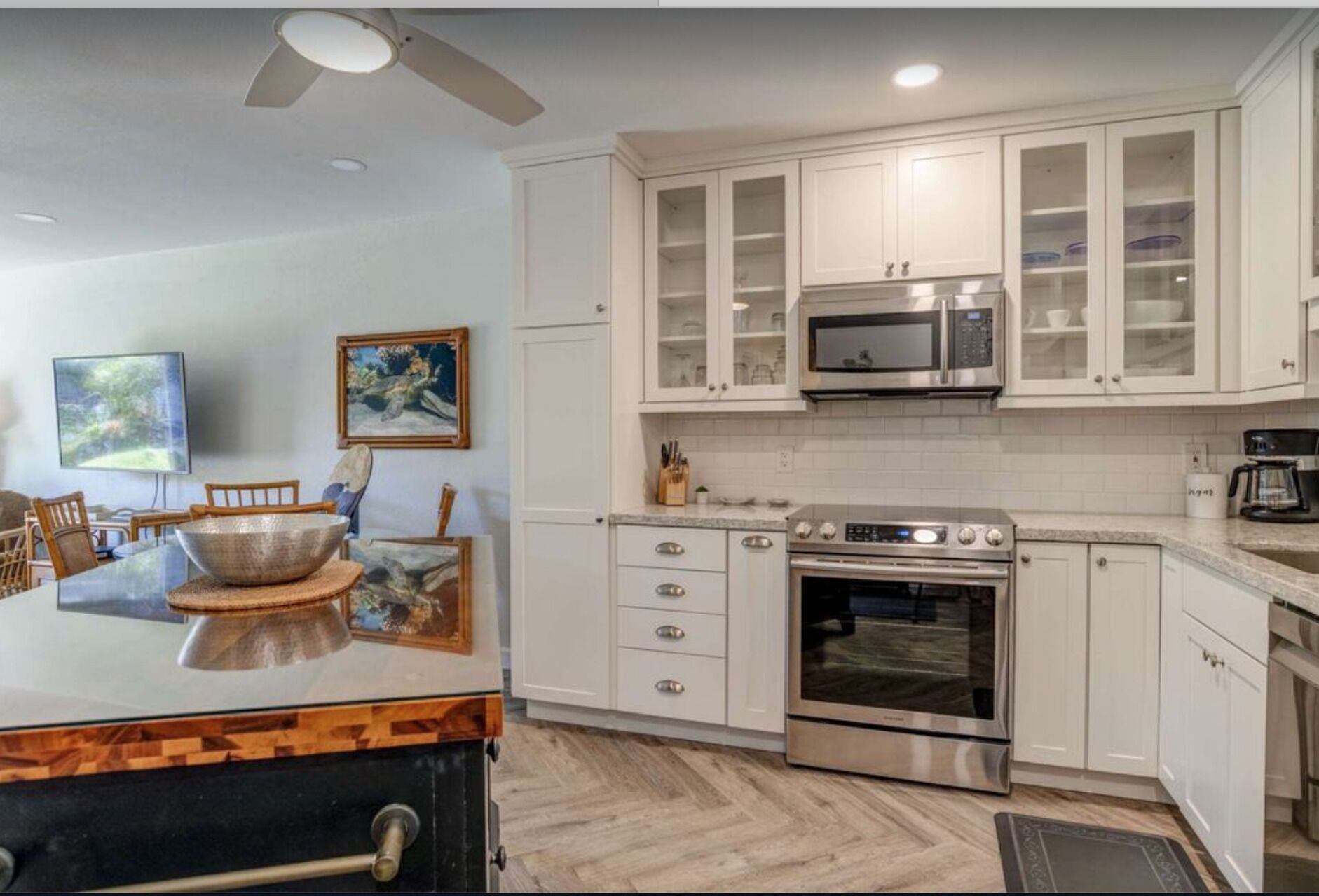 Beautiful Newly Remodeled Condo in Kahana, Maui