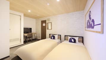 Standard Twin Room | In-room safe, laptop workspace, iron/ironing board, free WiFi