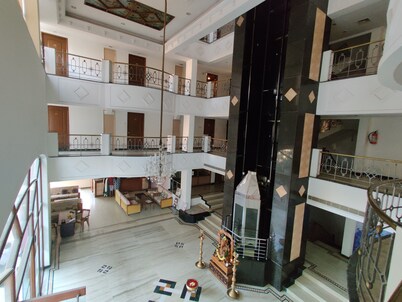 HOTEL SINDHU INTERNATIONAL