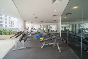 Gym - OYO Home 89446 Amazing 2 Bedroom Crest (Kuala Lumpur)