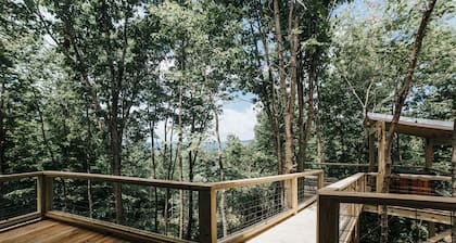 Romantic Tree House Hideaway, Private 15 Acres, Mountain View, Ofuro Soaking Tub