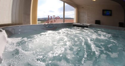 Hotel Lux