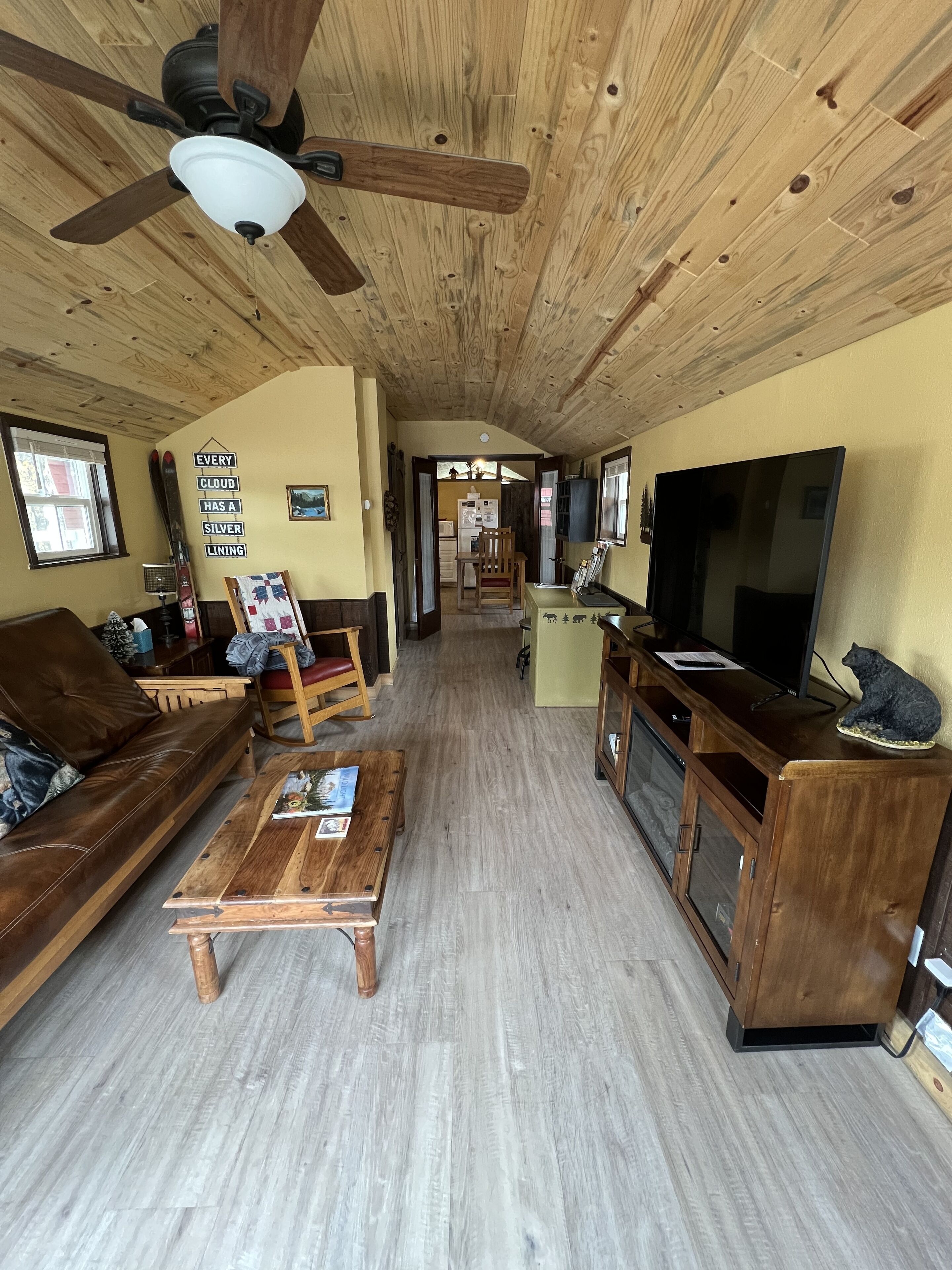 Cozy Cabin in Downtown Estes Park