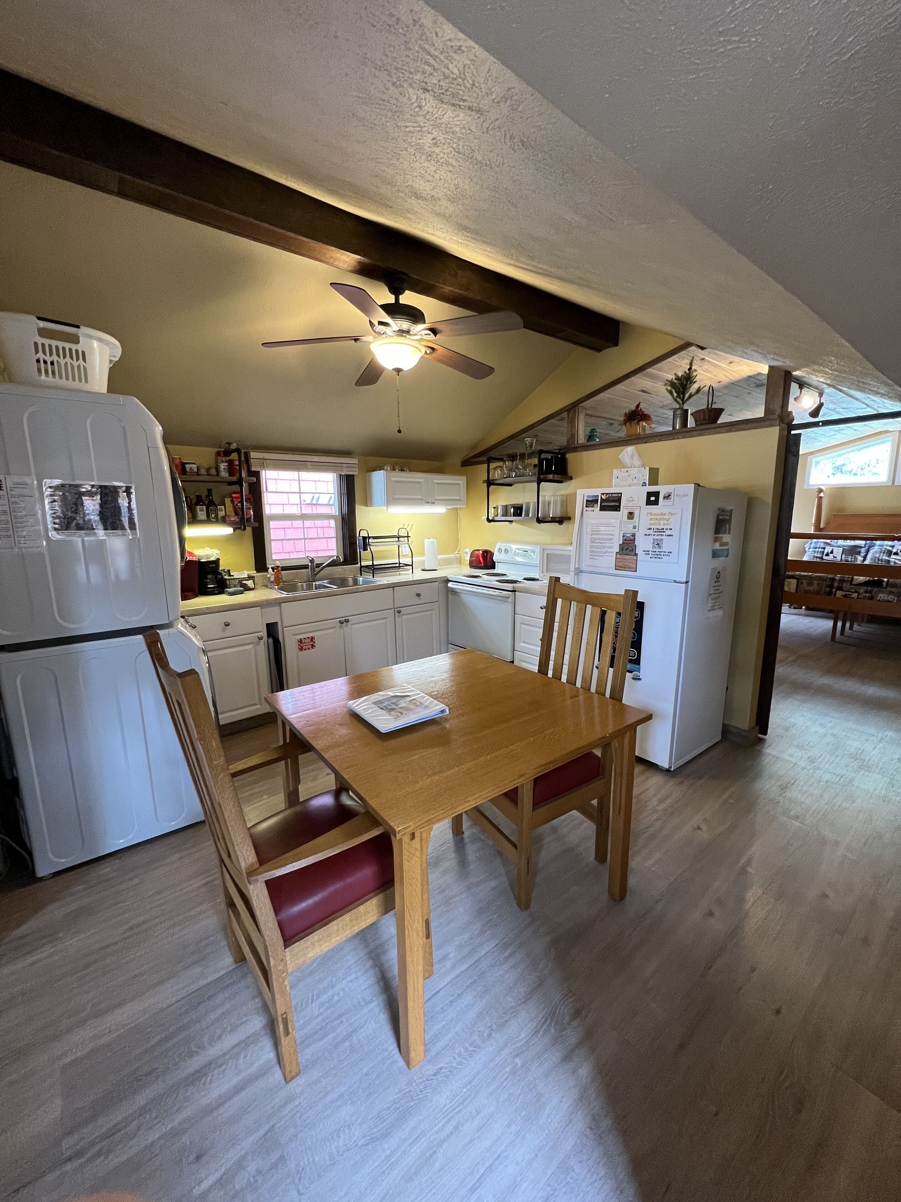 Cozy Cabin in Downtown Estes Park