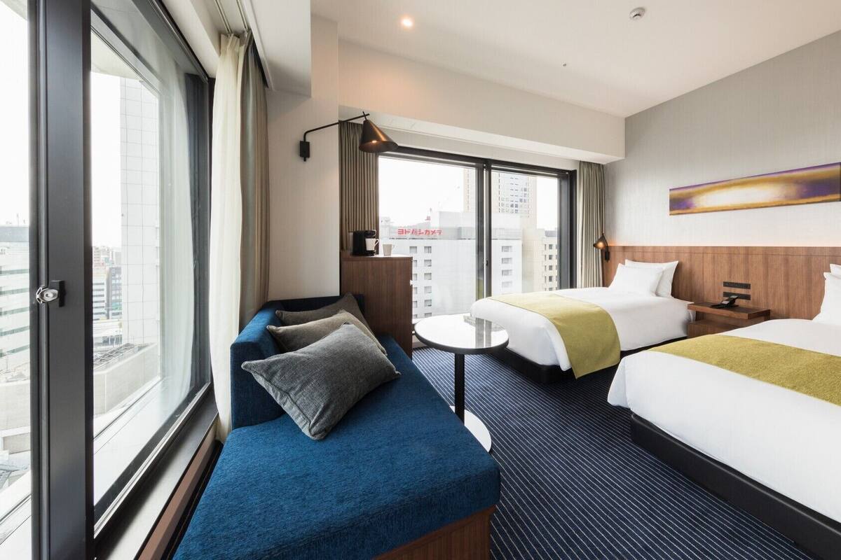 Donsdekens, een gratis minibar, een kluis op de kamer
